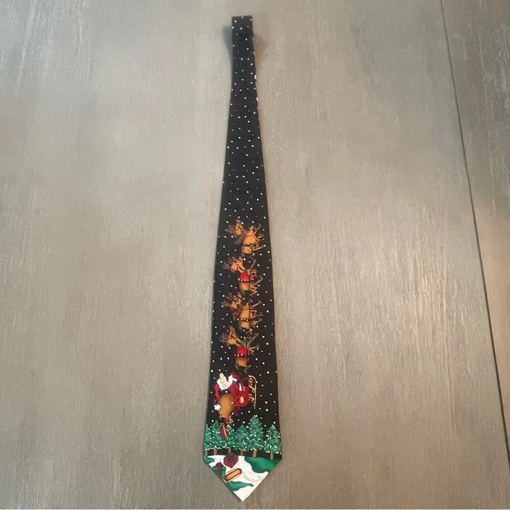 Rare Hallmark Santa & Reindeer Christmas tie necktie mens novelty holiday office